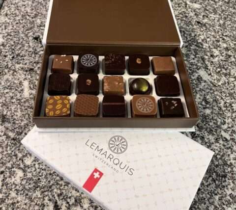 Boite de 15 pralinés fins